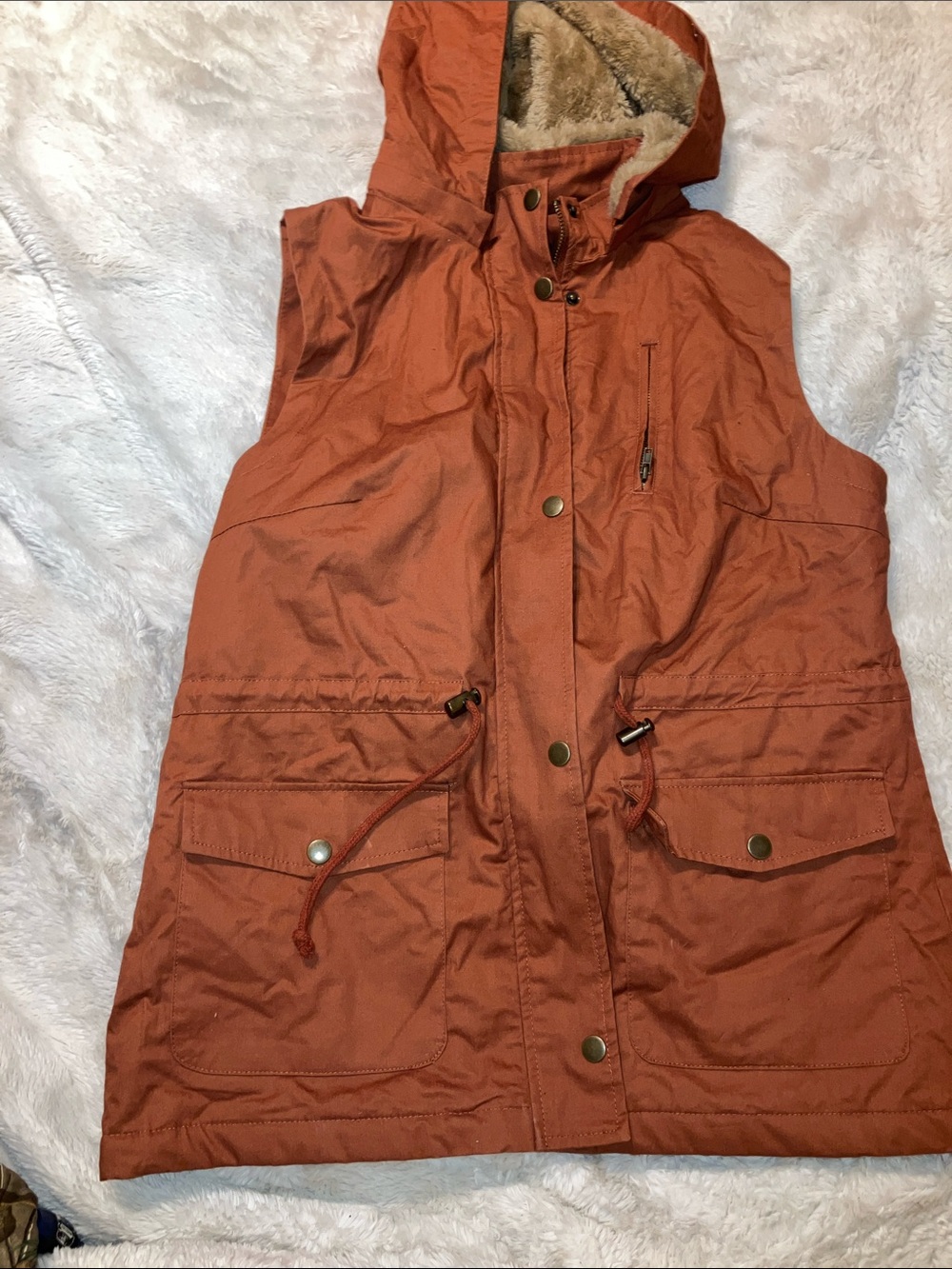 Sleeveless Hooded Parka Vest in Rust